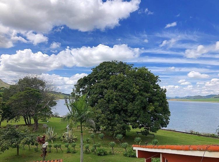 Pousada Pontal Do Lago Carmo do Rio Claro Kültér fotó